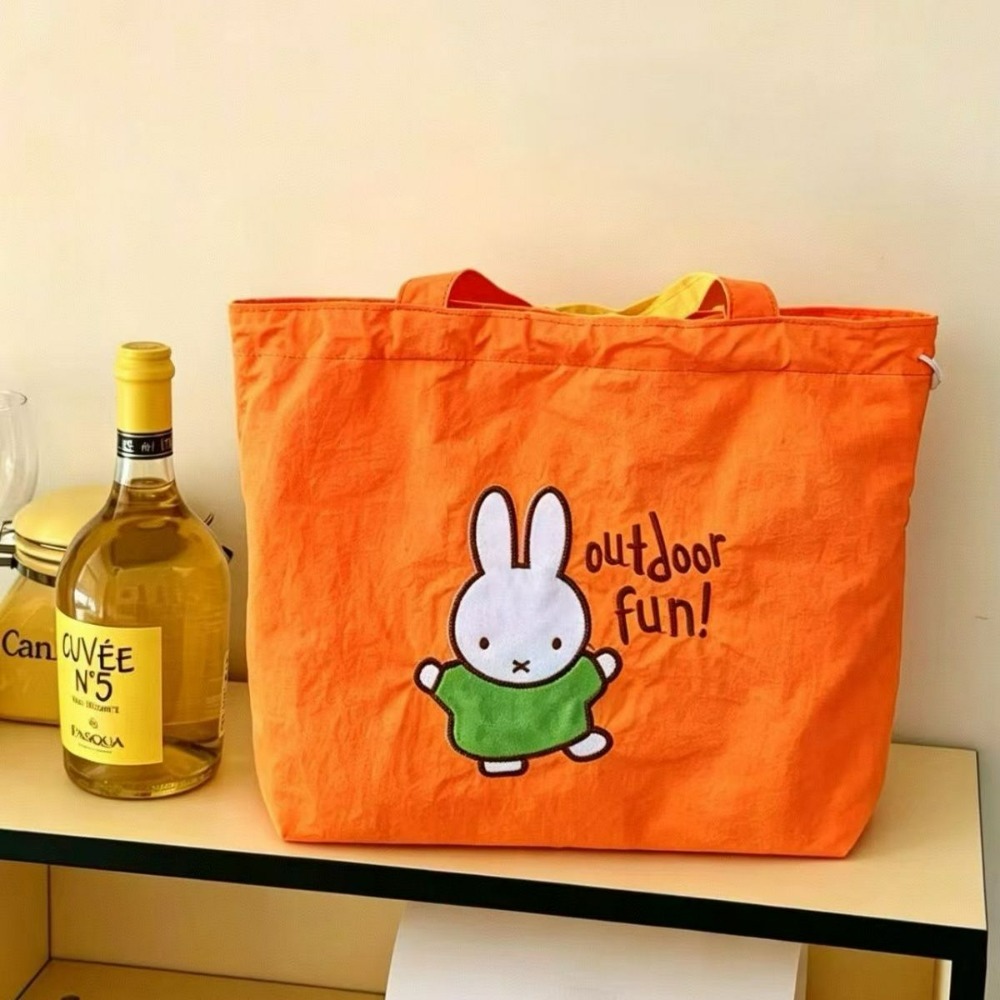 حقيبة كتف محمولة برسومات ميفي  - مراجعة Outdoor Lighting Japan وسعره