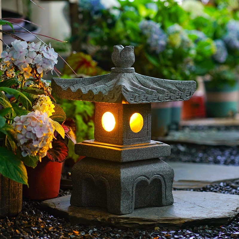 مصباح حديقة خارجي يعمل بالطاقة - مراجعة Outdoor Lighting Japan وسعره